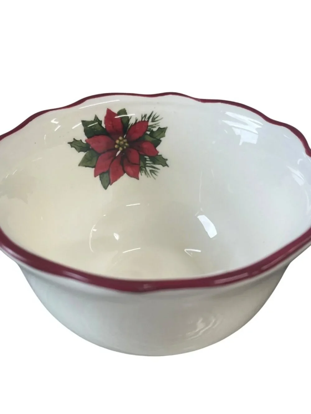 Set of 2 Poinsettia Christmas Holiday Bowls Scalloped Rim Dishwasher Microwave